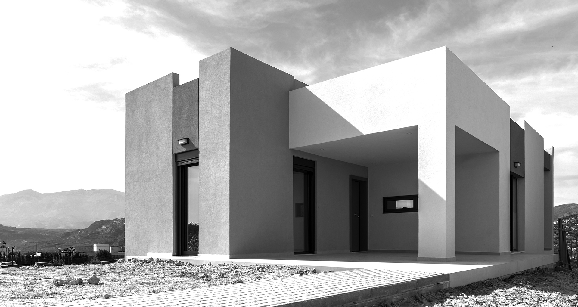 VINEYARD VILLA(1)