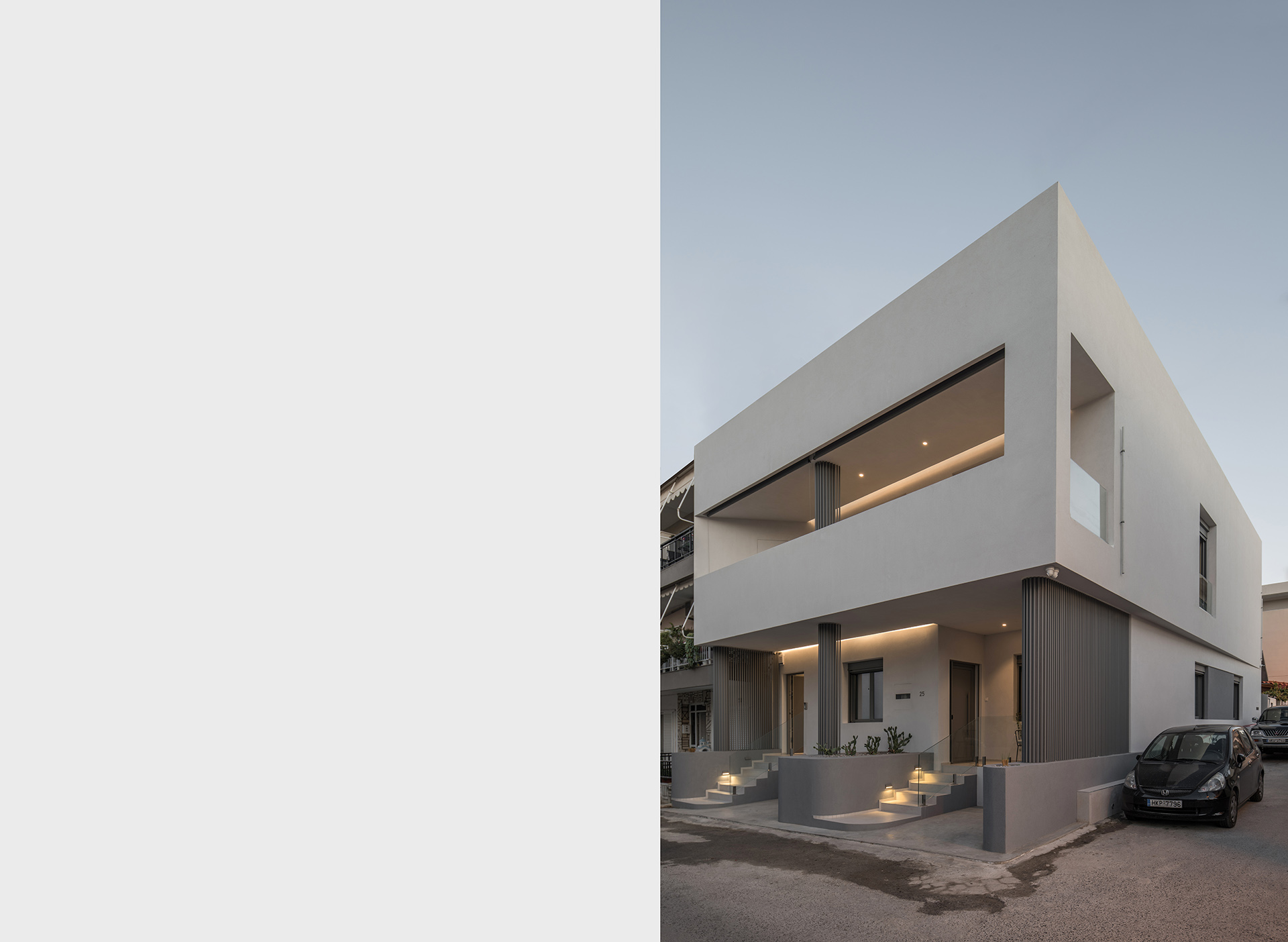 WHITE URBAN APARTMENT(13)